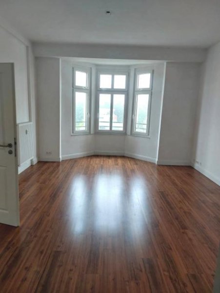 Magdeburg Wohnen im grünen helle schöne 2-R.-Wohnung ca.70m2 im 1.OG zu vermieten . Wohnung mieten
