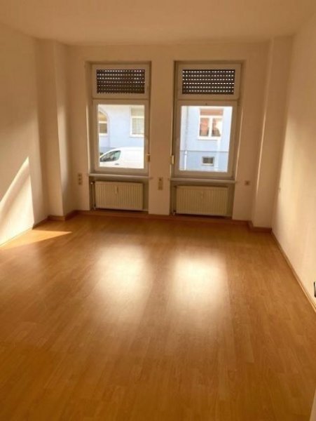 Magdeburg Helle sonnige 4-R-Wohnung san. Altbau:im EG.104 m² in MD.Stadtfeld-Ost zu vermieten! Wohnung mieten