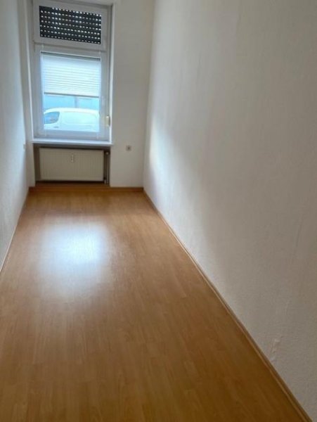 Magdeburg Helle sonnige 4-R-Wohnung san. Altbau:im EG.104 m² in MD.Stadtfeld-Ost zu vermieten! Wohnung mieten