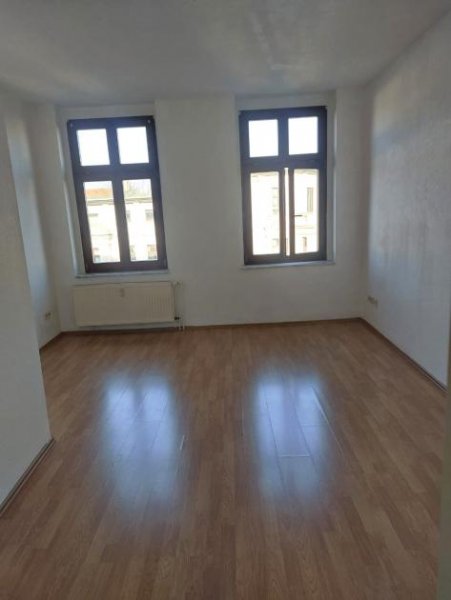 Magdeburg Sehr schöne 4 R.-Wohnung in MD-Sudenburg im 4.OG.mit BLK ca.113,36m zu vermieten. Wohnung mieten