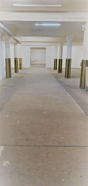 Magdeburg Preiswerte Lagerräume / Rampe zu vermieten Gesamtnutzfläche 1170m² auch als Teilfläche zu vermieten Gewerbe mieten