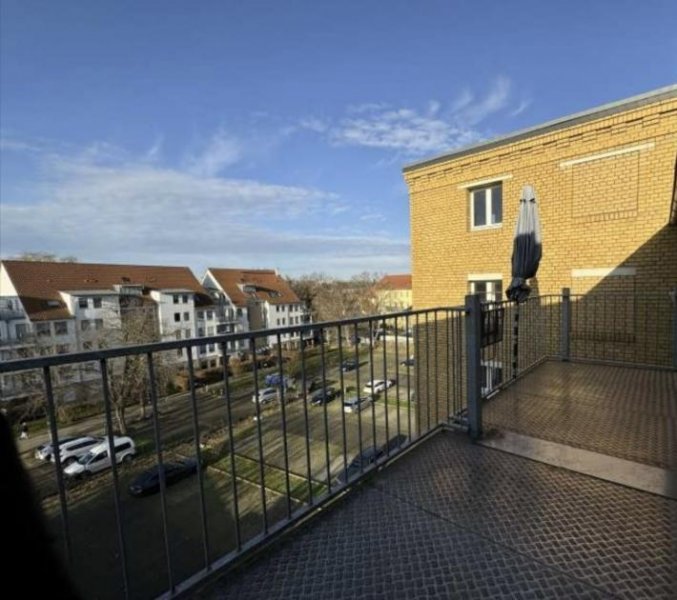 Magdeburg Wohnen über der Stadt sonnige 2-R-Wohnung Loft in MD.Neue Neustadt ca.93,92 m² DG EBK zu vermieten. Wohnung mieten