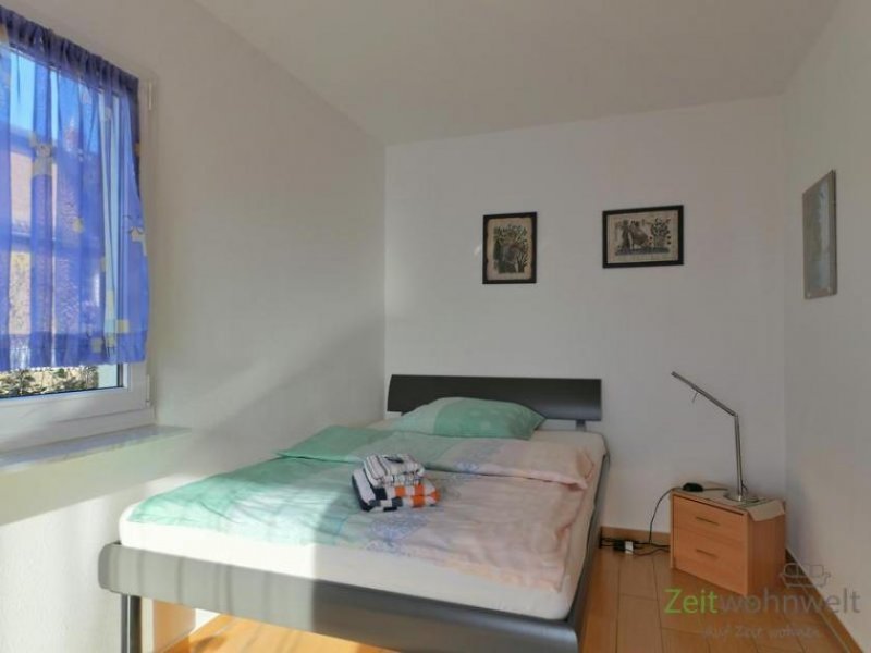 Magdeburg (EF1150_M) Magdeburg: Neu Olvenstedt, kleines möbliertes Apartment mit separatem Hauseingang und Terrasse Wohnung mieten