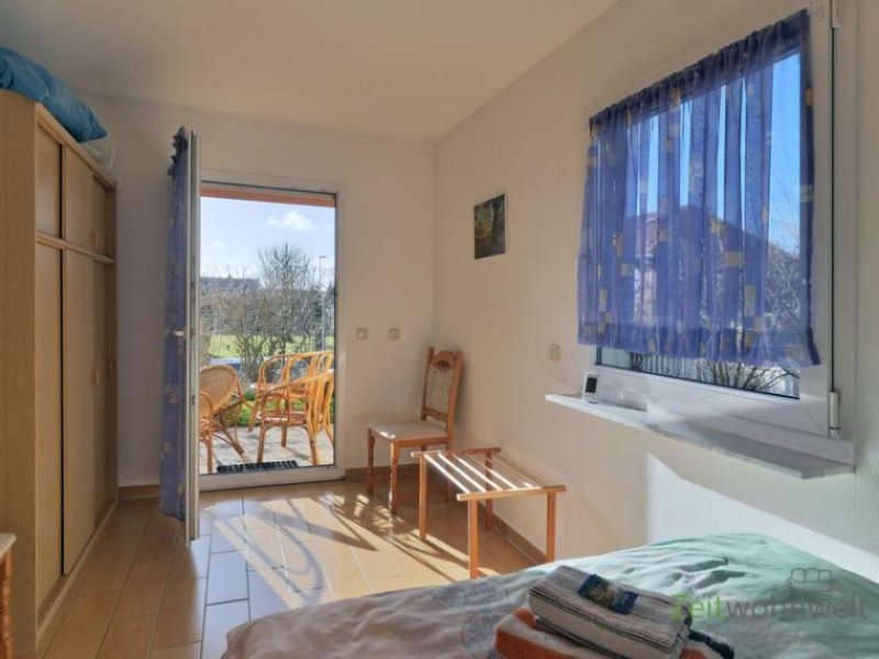 Magdeburg (EF1150_M) Magdeburg: Neu Olvenstedt, kleines möbliertes Apartment mit separatem Hauseingang und Terrasse Wohnung mieten