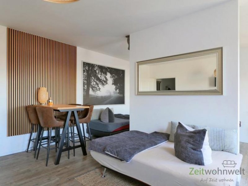 Irxleben (EF1274_M) Magdeburg: Irxleben, möbliertes Luxusapartment im 2.Obergeschoss, mit Aufzug, Balkon und PKW-Stellplatz Wohnung