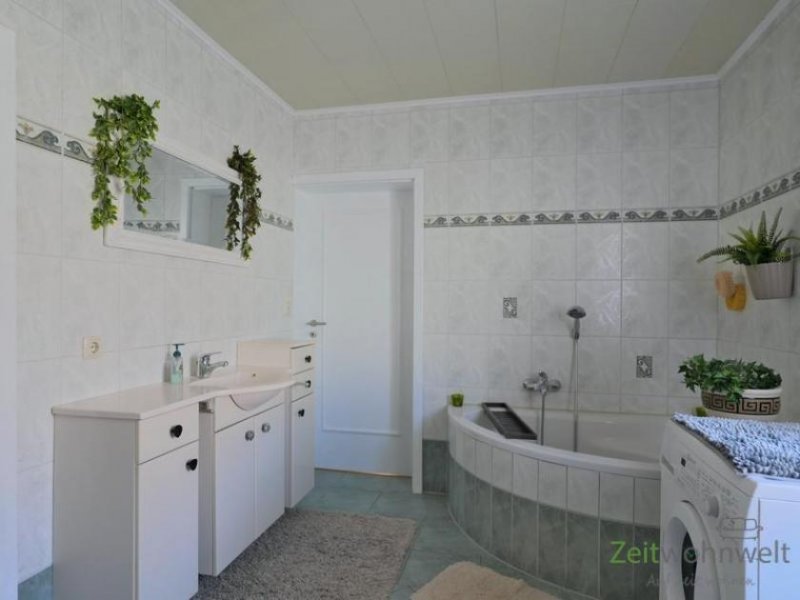 Barleben (EF1269_M) Magdeburg: Barleben, preiswerte große ruhige möblierte Wohnung mit eigener Terrasse und Garten Wohnung mieten