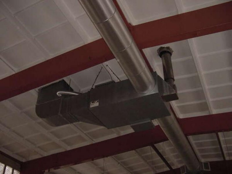 Schönebeck (Elbe) LAGERHALLE MIT RAMPE IM INDUSTRIEBEGIET Gewerbe mieten