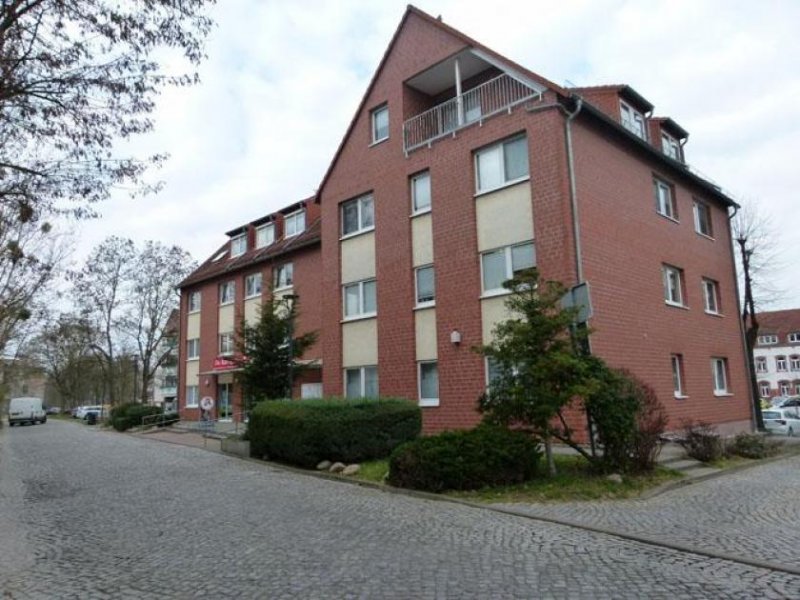 Burg Wohnung oder Praxis im Ärztehaus Wohnung mieten