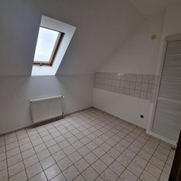 Genthin 1 Zimmer Wohnung- Mitten im Zentrum von Genthin- Brandenburger Straße 62 DG WG Nr. 18 Wohnung mieten