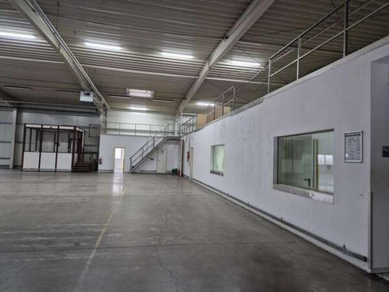 Hermsdorf (Landkreis Börde) kleineres Verteilzentrum nahe der A2 Gewerbe mieten