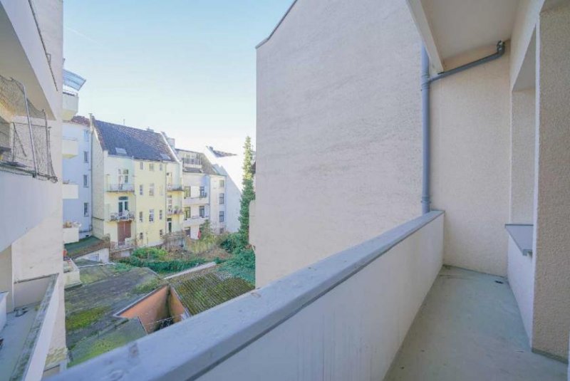 Düsseldorf Düsseldorf-Grafenberg: Lichtdurchflutete 3-Zimmer-Wohnung in zentraler Lage Wohnung mieten