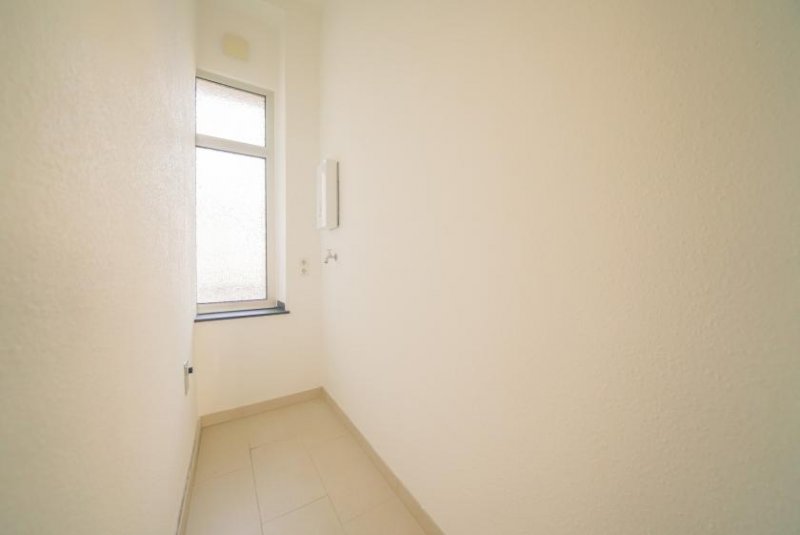 Düsseldorf Düsseldorf-Grafenberg: Lichtdurchflutete 3-Zimmer-Wohnung in zentraler Lage Wohnung mieten