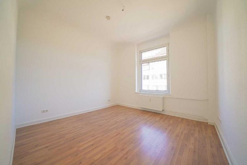 Düsseldorf Düsseldorf-Grafenberg: Lichtdurchflutete 3-Zimmer-Wohnung in zentraler Lage Wohnung mieten