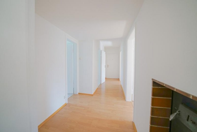 Düsseldorf Gemütliche 3-Zimmer-Wohnung in grüner Lage von Rath Wohnung mieten