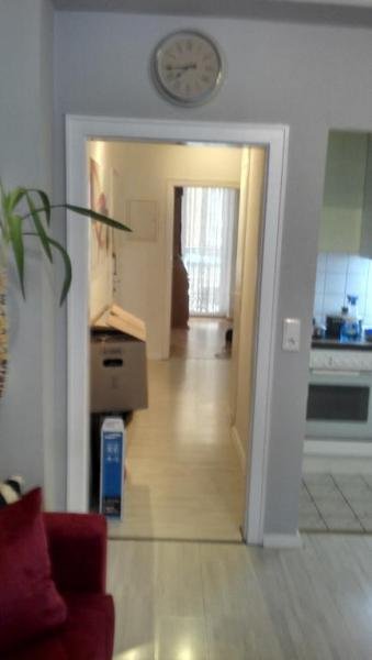 Düsseldorf 2,5 Zimmer möbliert / Balkon / zentral und ruhig Wohnung mieten