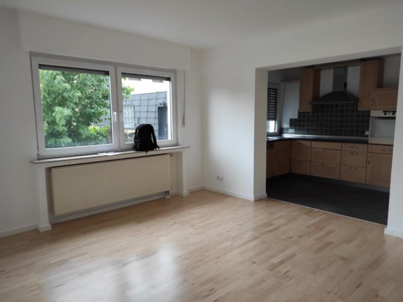 Hilden Traumimmobilie:
Wunderschöne Erdgeschoss-Wohnung mit Garten und Doppelgarage im Hildener Süden *provisionsfrei Wohnung mieten