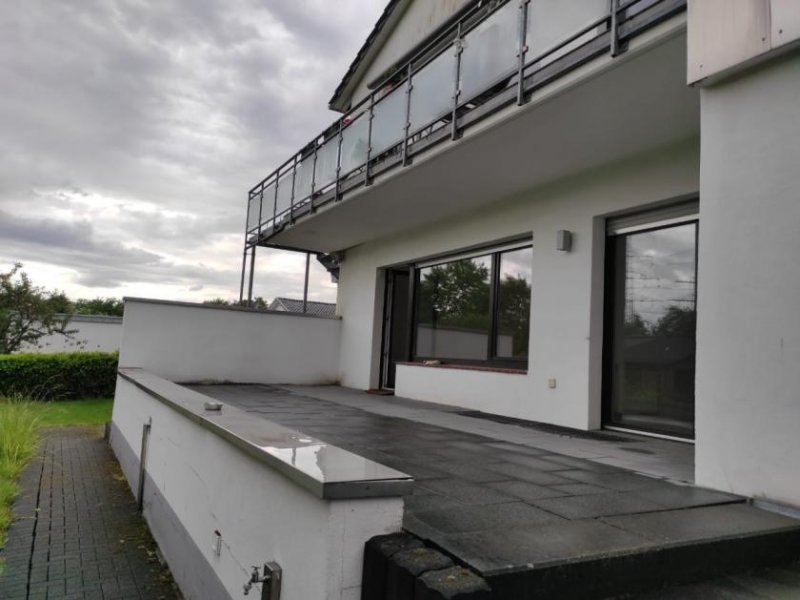 Hilden Traumimmobilie:
Wunderschöne Erdgeschoss-Wohnung mit Garten und Doppelgarage im Hildener Süden *provisionsfrei Wohnung mieten