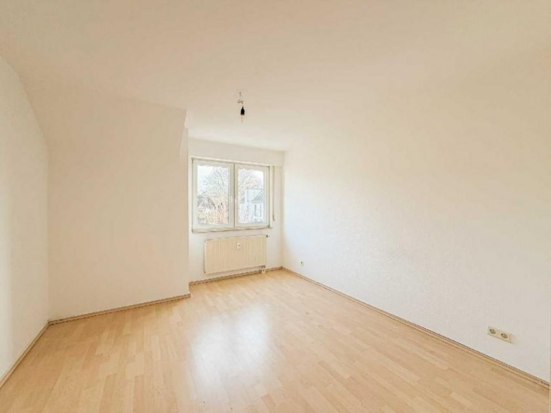 Ratingen 2-Zimmer-Wohnung mit Westbalkon und Stellplatz in Ratingen-Mitte Wohnung mieten