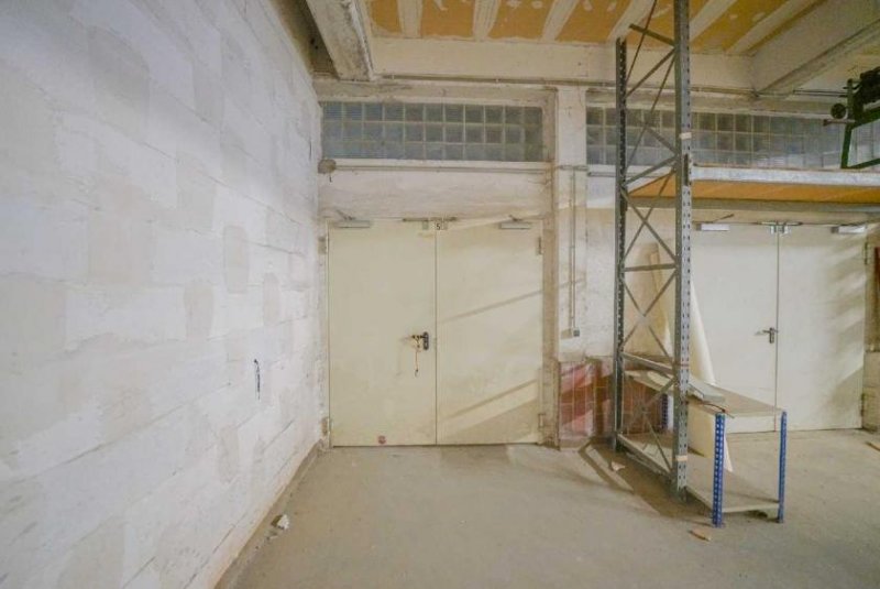 Ratingen Geschlossene und gut erreichbare Lagerfläche in Ratingen-Mitte! Gewerbe mieten