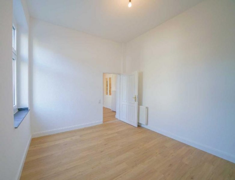 Ratingen Ratingen-Mitte: Stilvolle 2-Zimmer-Altbauwohnung mit Gartenmitbenutzung Wohnung mieten