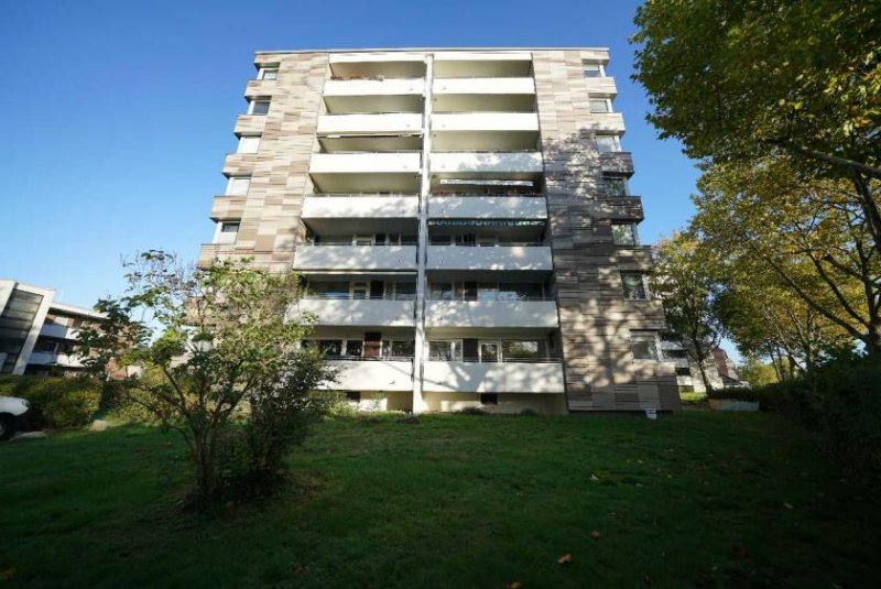 Ratingen Ratingen-Ost: Großzügige 3-Zimmer-Wohnung mit Balkon und guter ÖPNV-Anbindung Wohnung mieten