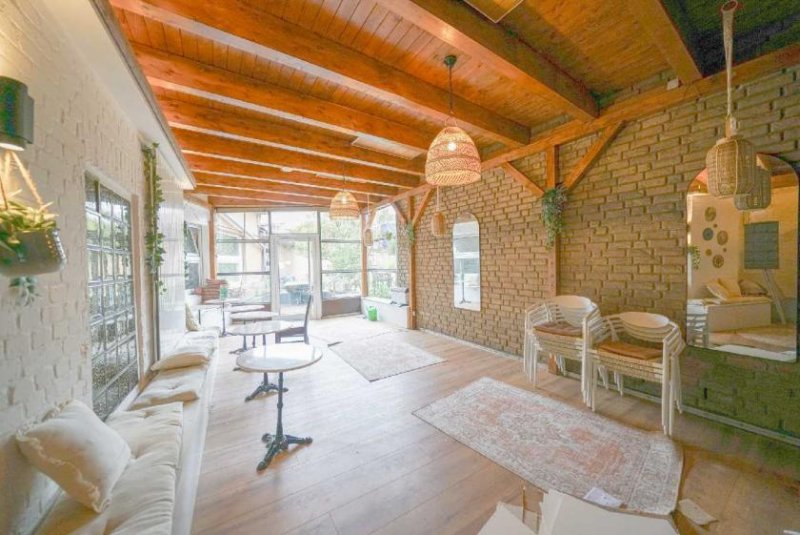 Ratingen Ratinger Stadtzentrum: Großflächige Gastronomie mit Biergarten und Kegelbahn Gewerbe mieten