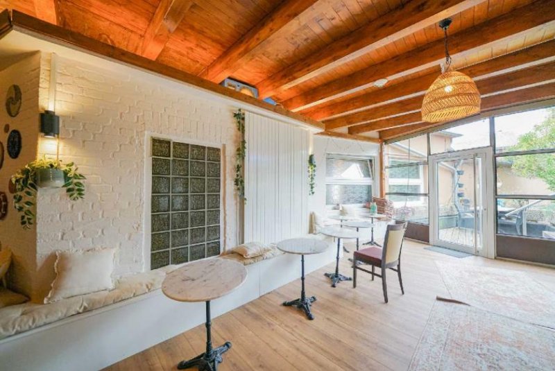 Ratingen Ratinger Stadtzentrum: Großflächige Gastronomie mit Biergarten und Kegelbahn Gewerbe mieten