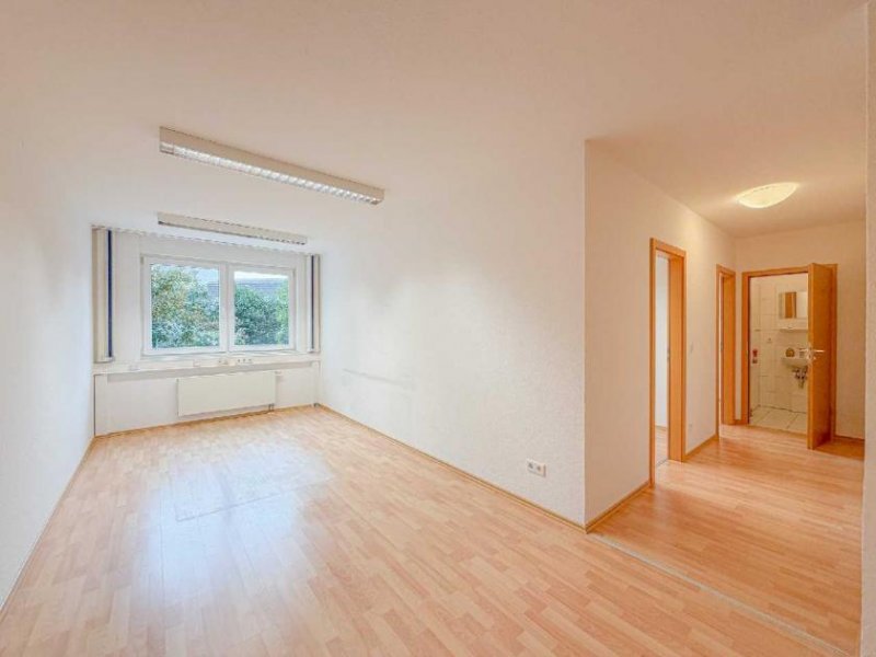 Ratingen Zentrale, moderne und barrierearme Bürofläche in Ratingen-Mitte Gewerbe mieten