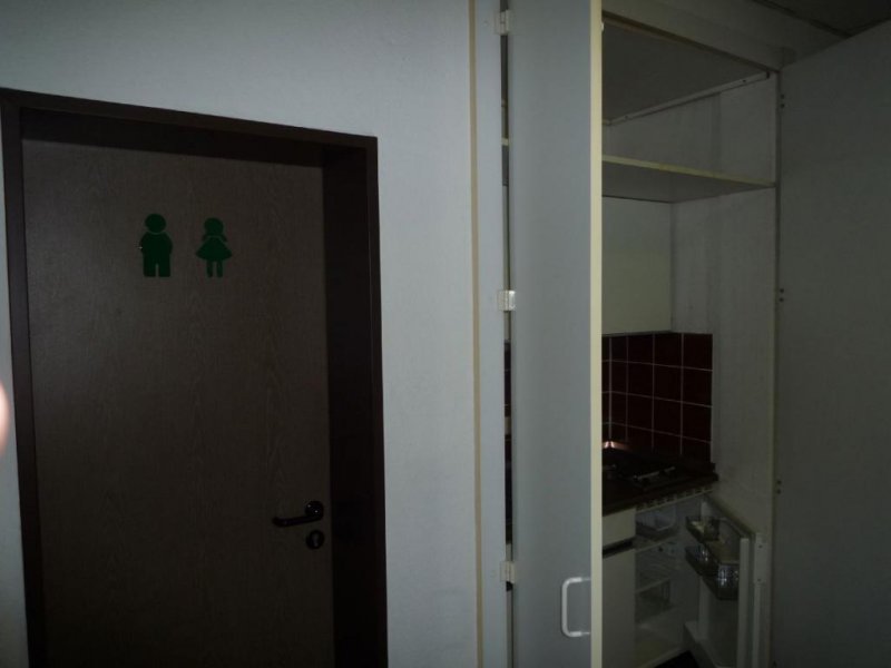 Ratingen !!! FLUGHAFENNÄHE: BÜROFLÄCHEN VON 180 m² BIS 1200 m² !!! Gewerbe mieten