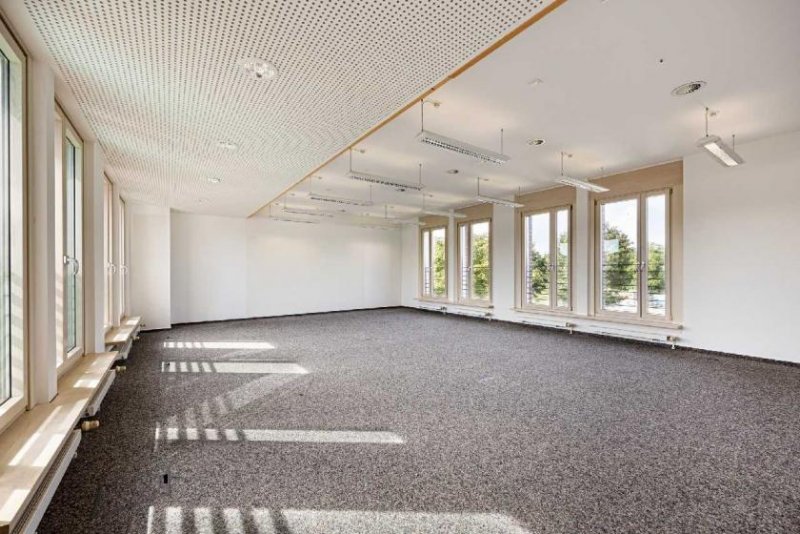 Ratingen Ratingen-West: Moderne Büroflächen in Flughafennähe (Bj. 2003) Gewerbe mieten
