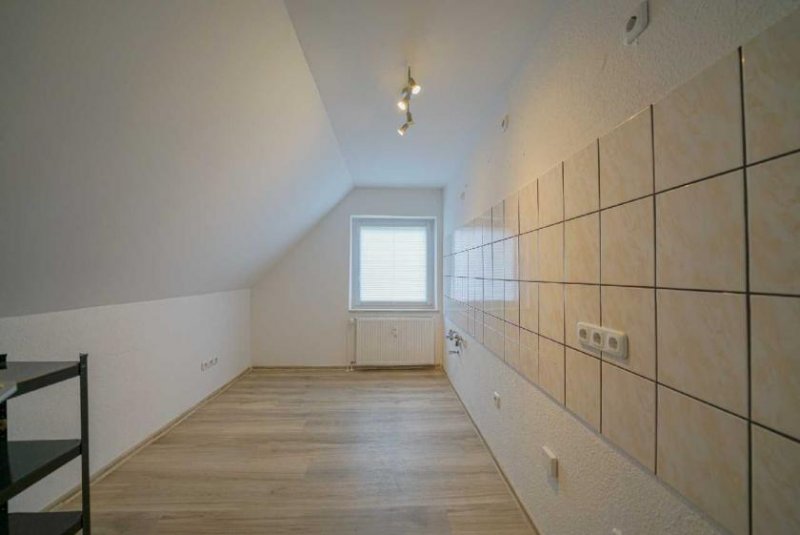 Ratingen Ruhig gelegene 2-Zimmer-Wohnung mit Garten im 1. OG Wohnung mieten
