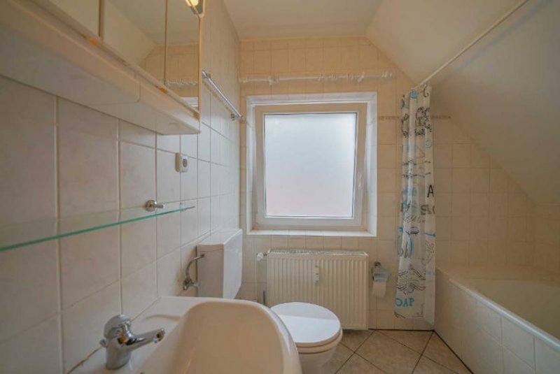 Ratingen Ruhig gelegene 2-Zimmer-Wohnung mit Garten im 1. OG Wohnung mieten
