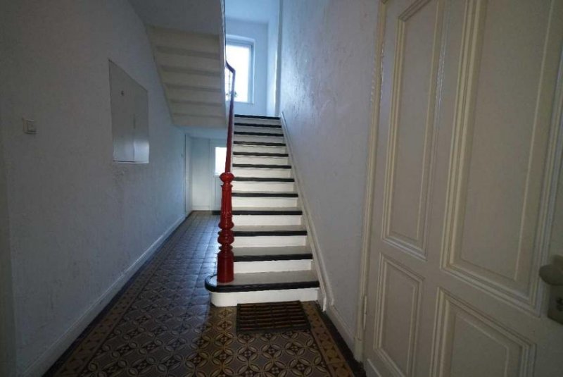 Ratingen Ratingen-Ost: Helle 2-Zimmer-Wohnung mit Einbauküche und Gartenmitbenutzung Wohnung mieten