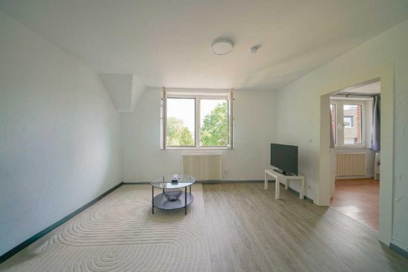 Ratingen Ratingen-Ost: Helle 2-Zimmer-Wohnung mit Einbauküche und Gartenmitbenutzung Wohnung mieten
