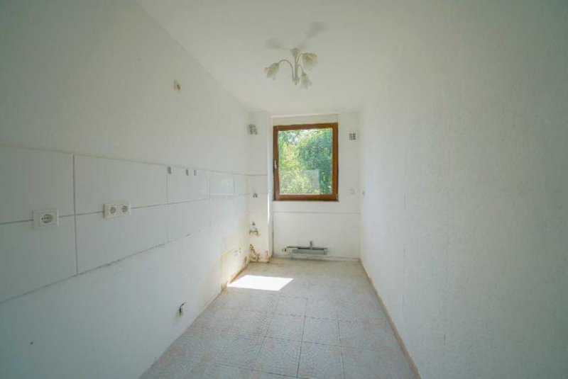 Ratingen Ratingen-Ost: Schöne 2-Zimmer-Wohnung mit Balkon und Stellplatz Wohnung mieten