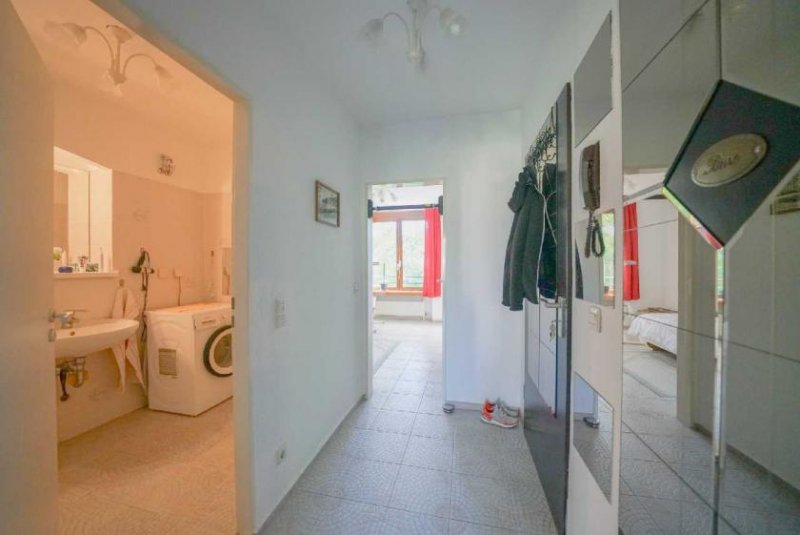 Ratingen Ratingen-Ost: Schöne 2-Zimmer-Wohnung mit Balkon und Stellplatz Wohnung mieten