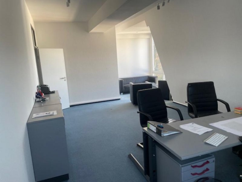Mönchengladbach Attraktive Büroeinheit mit Vergrößerungsoption zu vermieten Gewerbe mieten