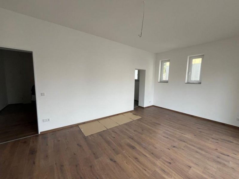 Mönchengladbach Helle 3-Zimmer-Erdgeschosswohnung in Mönchengladbach - Zentrum Wohnung mieten