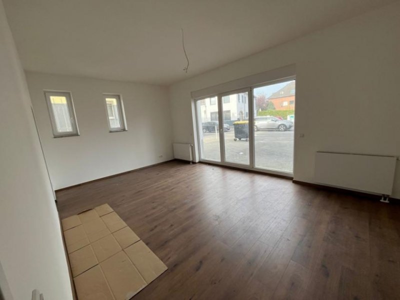 Mönchengladbach Helle 3-Zimmer-Erdgeschosswohnung in Mönchengladbach - Zentrum Wohnung mieten
