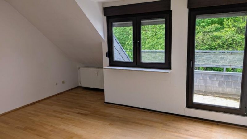 Mönchengladbach Charmante 3,5-Zimmer-Dachgeschosswohnung mit Balkon & Gartennutzung in Odenkirchen Wohnung mieten