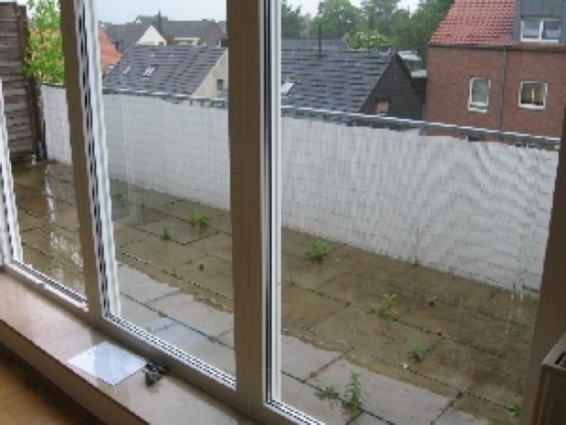 Korschenbroich Großzügig geschnittene 3-Zimmerwohnung mit Balkon und Blick ins Grüne Wohnung mieten
