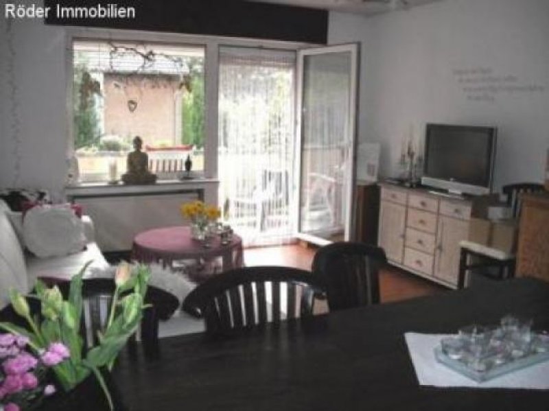 Kaarst Nähe Zentrum Freundliche 3 Zimmer-Wohnung mit Balkon und Gartennutzung Kaarst Wohnung mieten