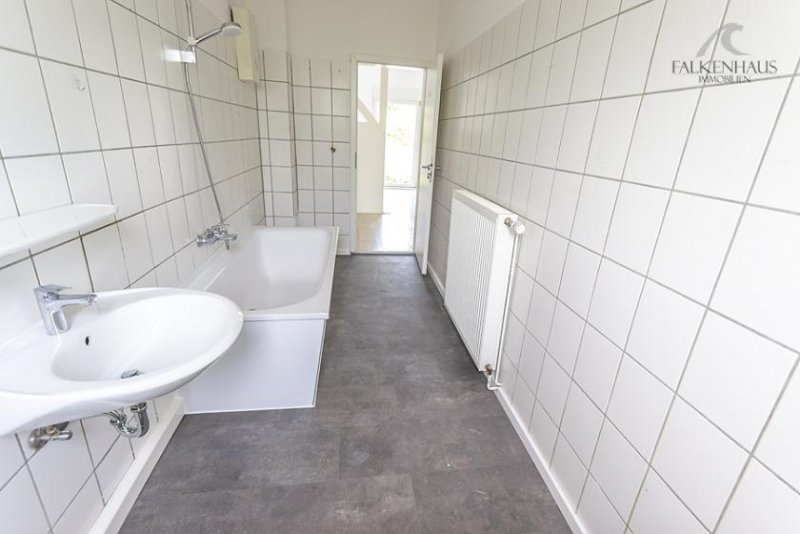 Remscheid Ruhige 4-Zimmer-Wohnung mit Balkon und Fernblick Wohnung mieten