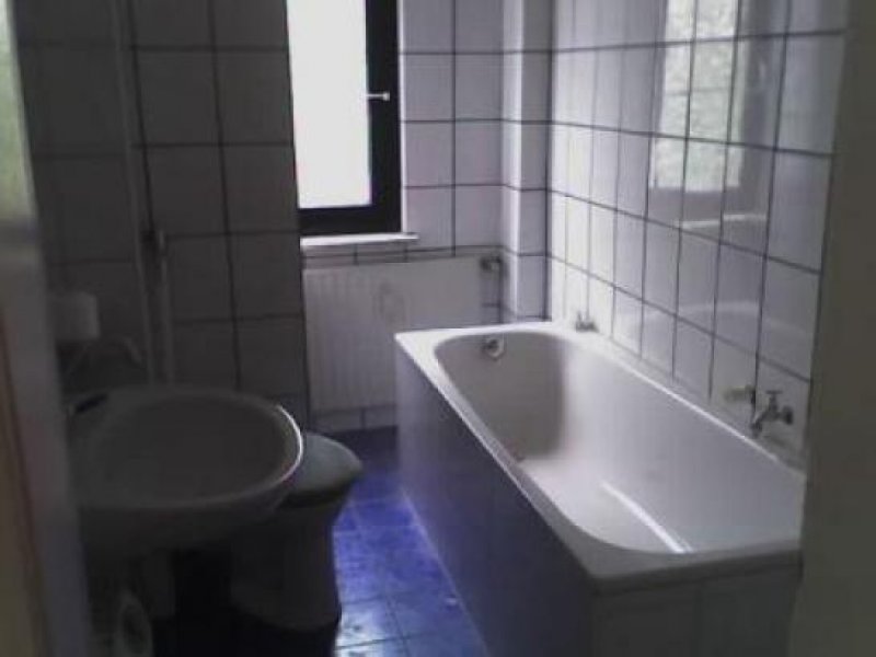 Herne 	 	Prinzessin-hier wartet eine 2-Raumwohnung darauf -wachgeküsst zu werden in Herne Wohnung mieten