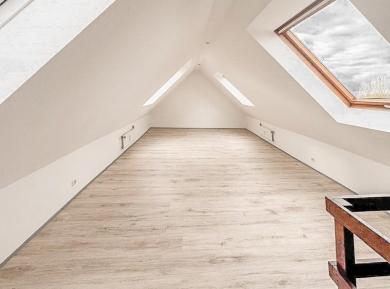 Essen Zentrale Dachgeschosswohnung in Essen City – nur wenige Minuten zur Innenstadt Wohnung mieten