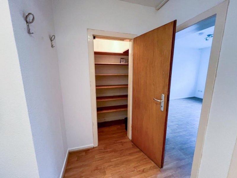 Essen EG in Holsterhausen // bezugsfrei Wohnung mieten