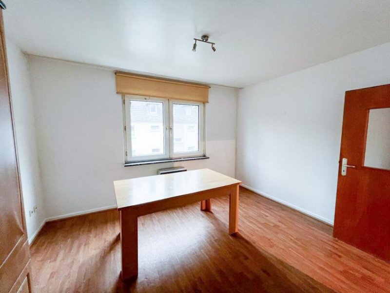 Essen EG in Holsterhausen // bezugsfrei Wohnung mieten