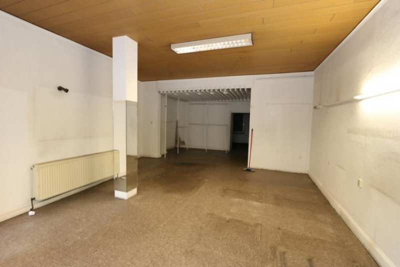 Essen Ladenlokal - derzeit Schneiderei - zwischen Karlsplatz und Allecenter - gut sichbare Lage Gewerbe mieten