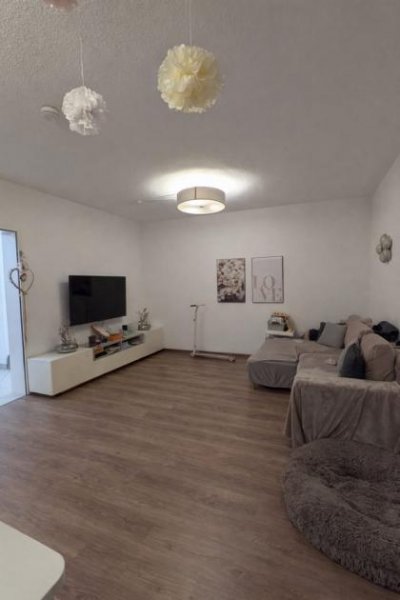 Mülheim an der Ruhr 4-Zimmer Wohnung mit Balkon und Garage in guter Lage von Mülheim-Mitte Wohnung mieten