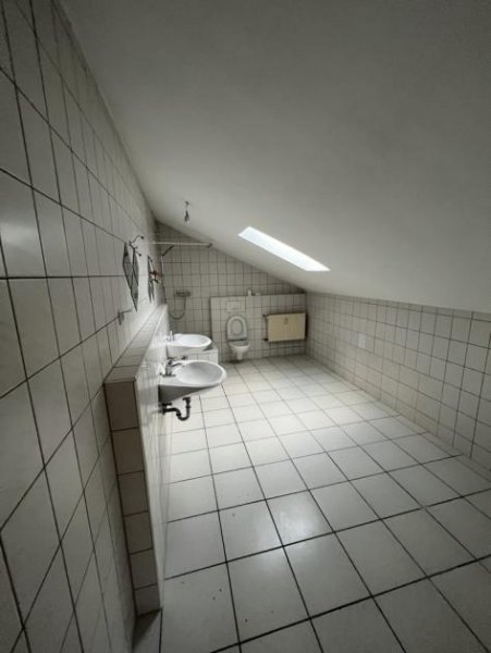 Mülheim an der Ruhr *Über den Dächern von Eppinghofen* 4-Zimmer DG-Wohnung in zentraler Lage* Wohnung mieten